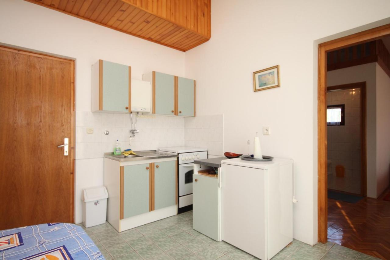 Apartments By The Sea Kali, Ugljan - 8202 Zewnętrze zdjęcie